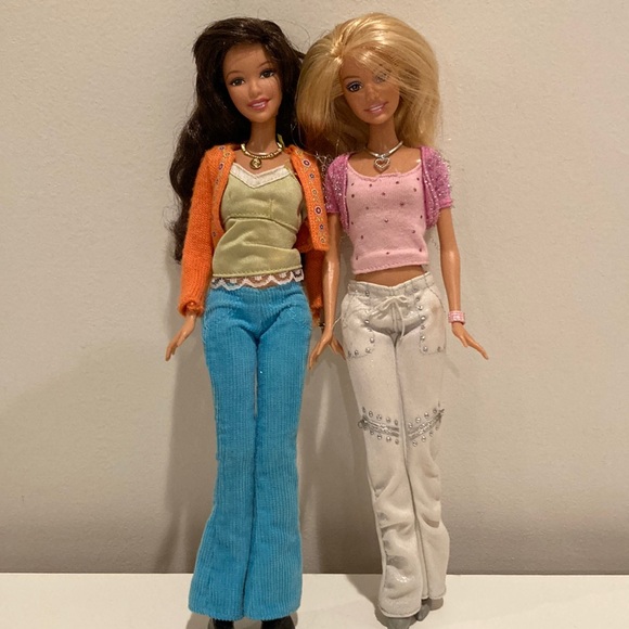 Set of 2 Barbie High School Musical Singing Dolls - Picture 3 of 7